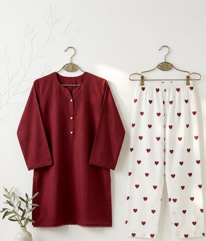 Stuff: Cotton Lawn
Standard Size
2pcs